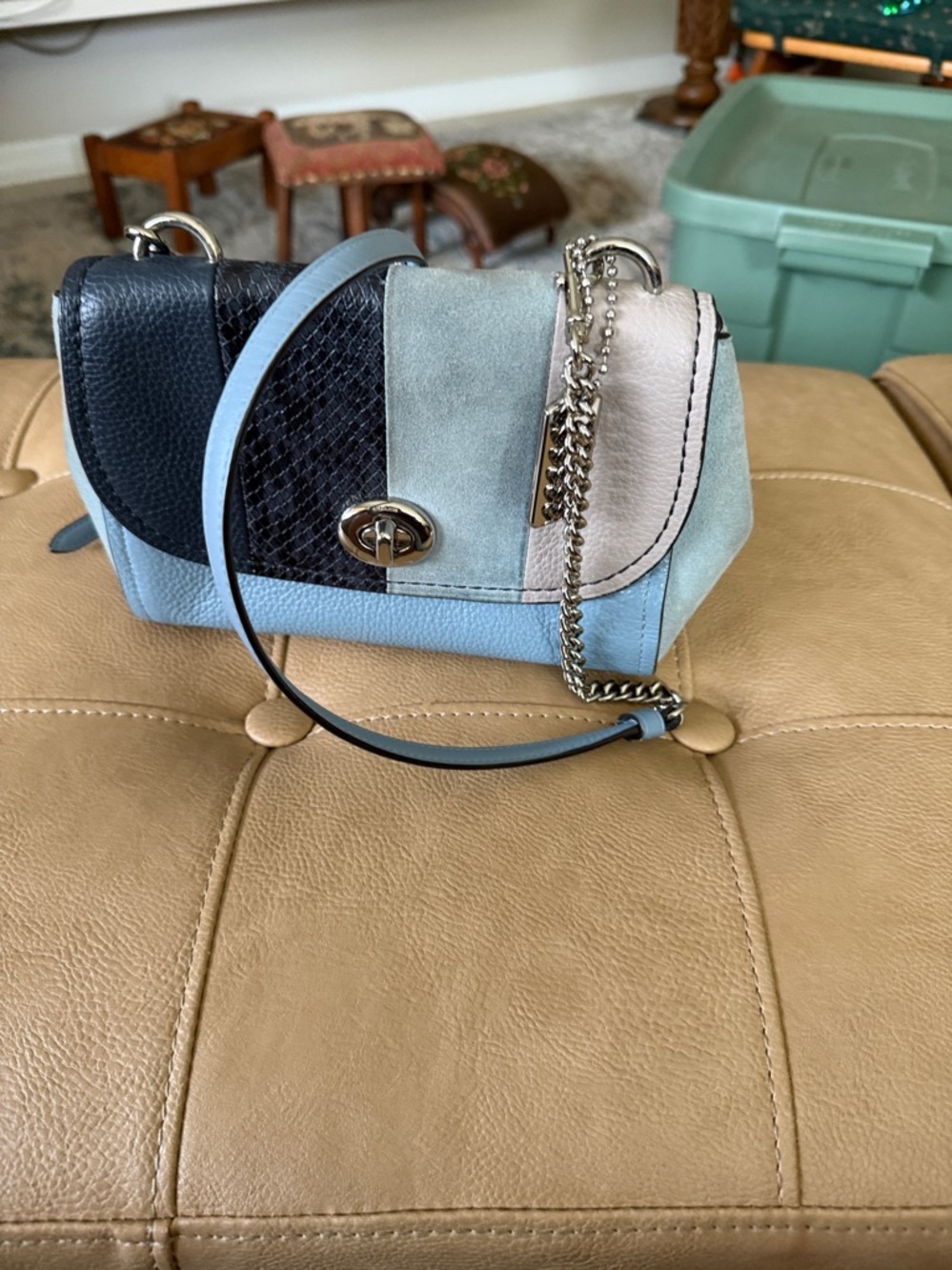 Coach Faye crossbody blue suede, snake python, embossed leather turn lock - Picture 14 of 14